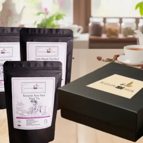 Comfort Sip Box – Tea + Candle